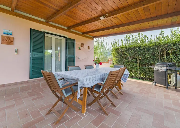 Albero Del Pepe 2 - Goelba * 마리나디캄포